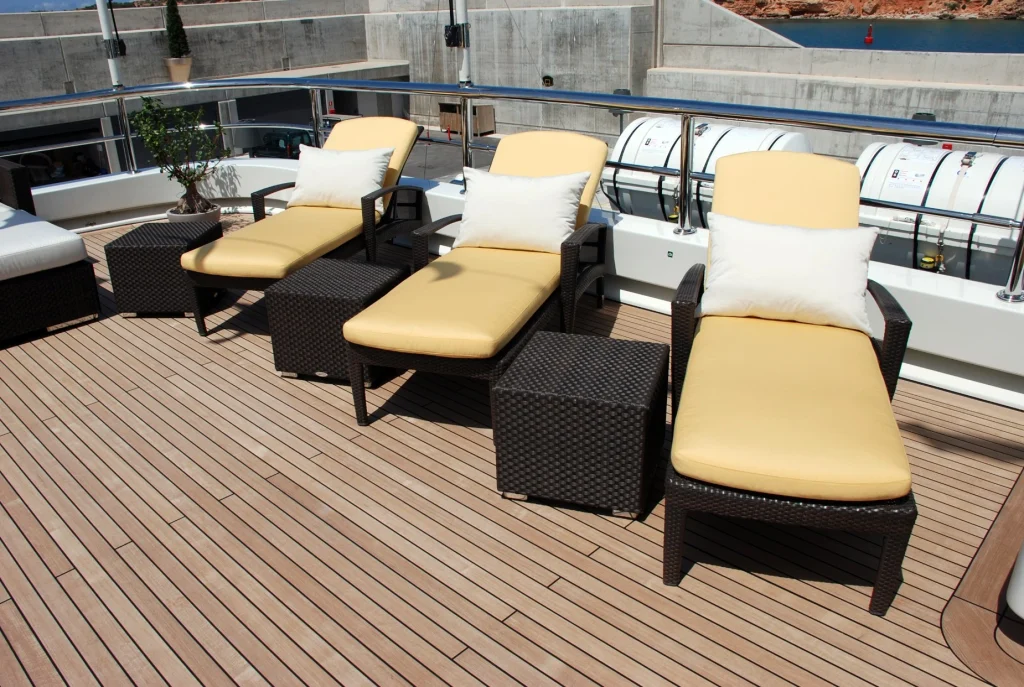 tapiceria-nautica-heavy-seas-8.webp